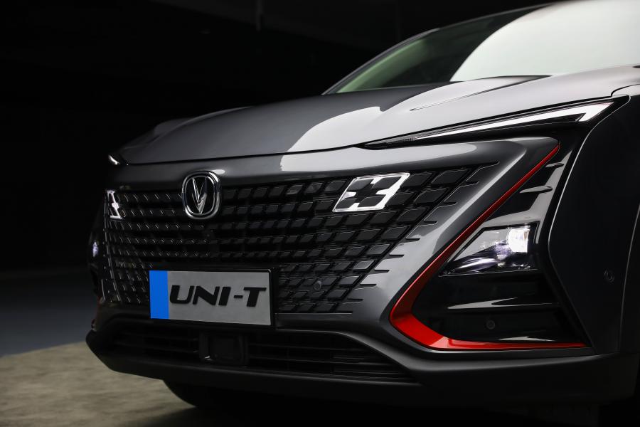 Детали экстерьера ChangAn UNI-T 2020 года  (фото 13 из 20)